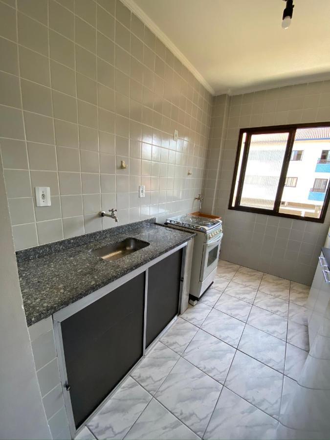 Apartamento Ubatuba, Itagua, Bem Localizado, Duas Vagas De Garagem Buitenkant foto
