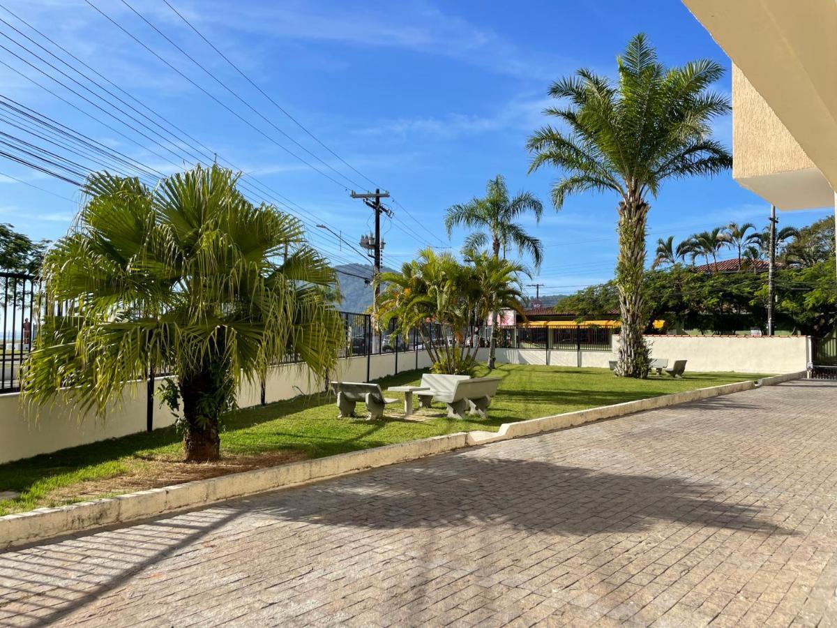 Apartamento Ubatuba, Itagua, Bem Localizado, Duas Vagas De Garagem Buitenkant foto